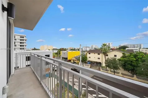 650 SW 1st Street Miami FL 33130
