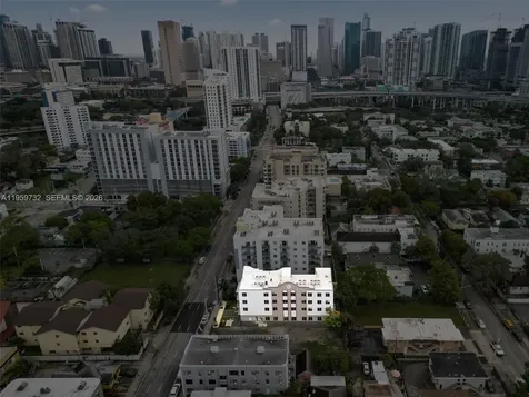 650 SW 1st Street Miami FL 33130