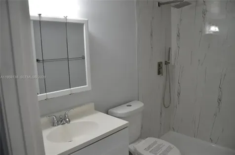 13475 SW 9th Street Pembroke Pines FL 33027