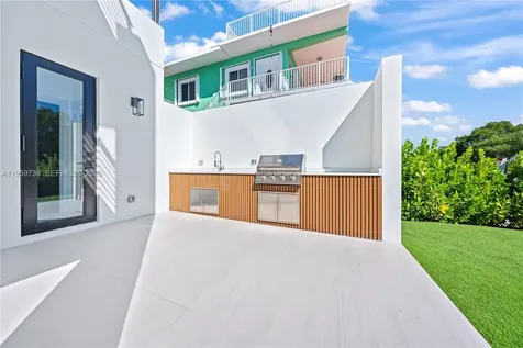 124 Orchid Street Plantation Key FL 33070