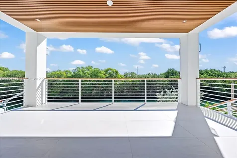124 Orchid Street Plantation Key FL 33070