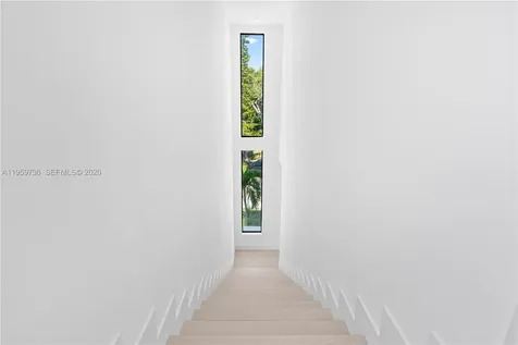 124 Orchid Street Plantation Key FL 33070