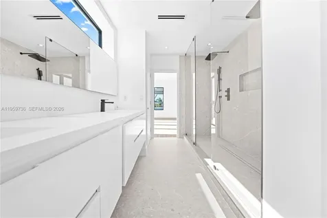 124 Orchid Street Plantation Key FL 33070