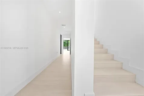 124 Orchid Street Plantation Key FL 33070