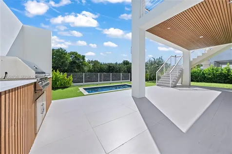 124 Orchid Street Plantation Key FL 33070