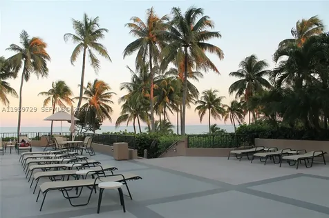 181 Crandon Boulevard Key Biscayne FL 33149