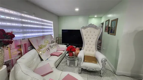 20022 SW 118th Avenue Miami FL 33177
