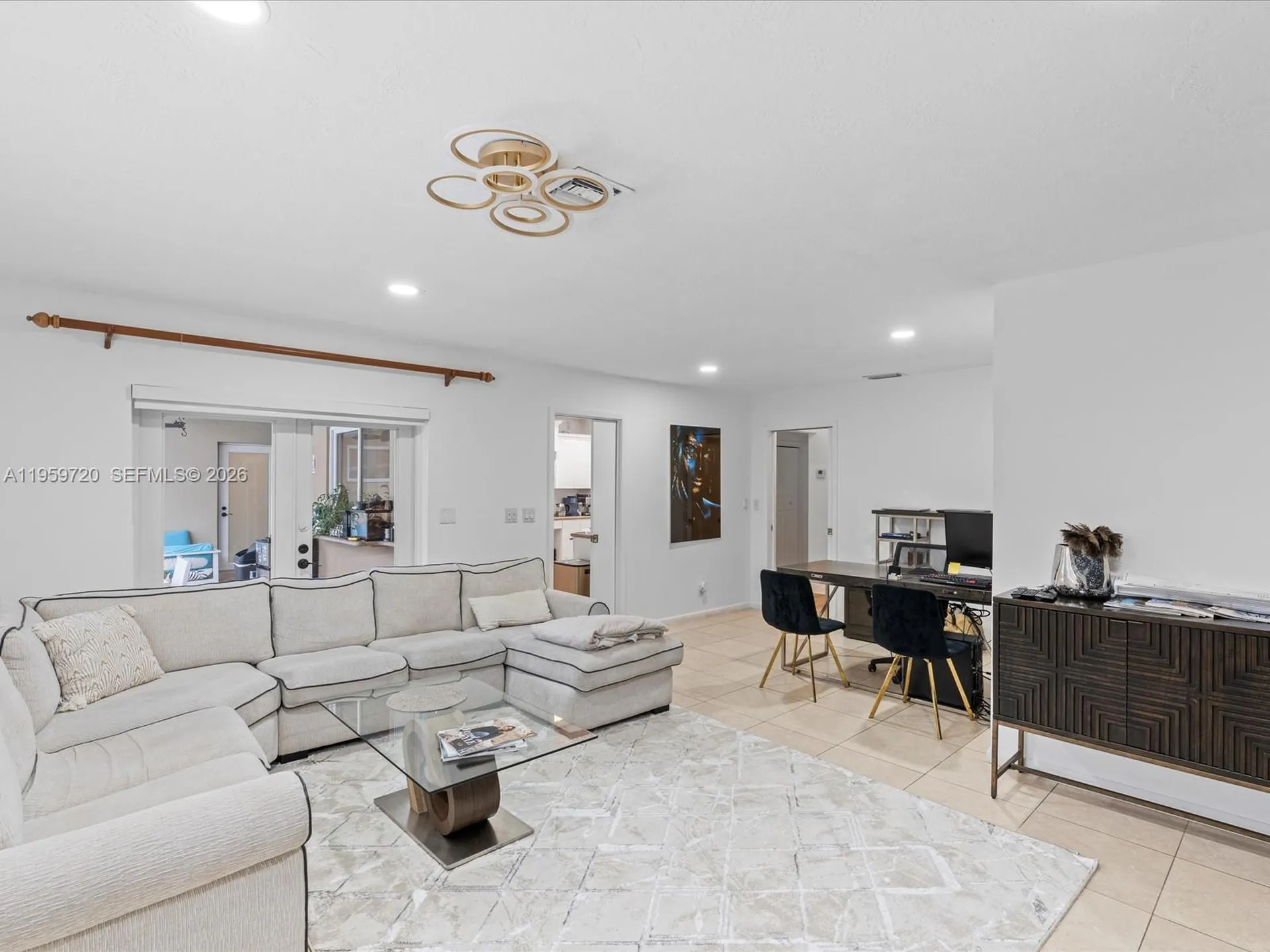 1113 N 46th Terrace Hollywood FL 33021