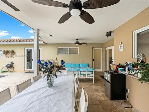 1113 N 46th Terrace Hollywood FL 33021