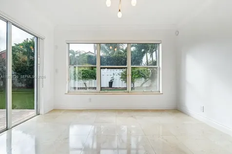 4978 SW 35th Terrace Hollywood FL 33312