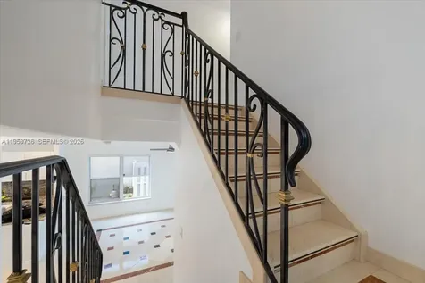 4978 SW 35th Terrace Hollywood FL 33312