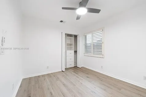 4978 SW 35th Terrace Hollywood FL 33312