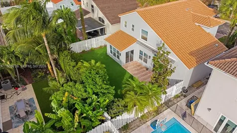 4978 SW 35th Terrace Hollywood FL 33312