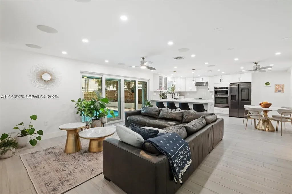 5021 SW 29th Terrace Dania Beach FL 33312