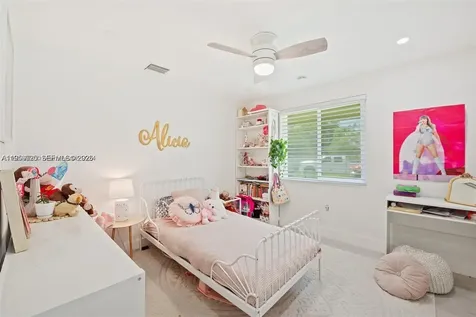 5021 SW 29th Terrace Dania Beach FL 33312