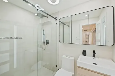 5021 SW 29th Terrace Dania Beach FL 33312