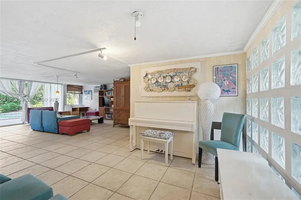 1511 S Ocean Drive Fort Lauderdale FL 33316