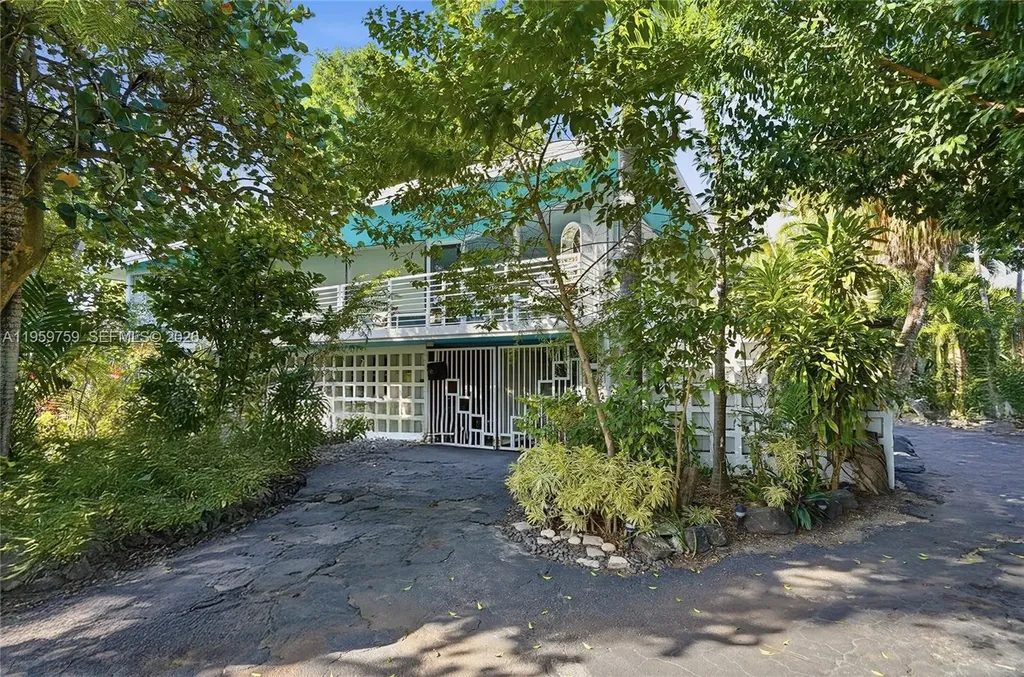 1511 S Ocean Drive Fort Lauderdale FL 33316