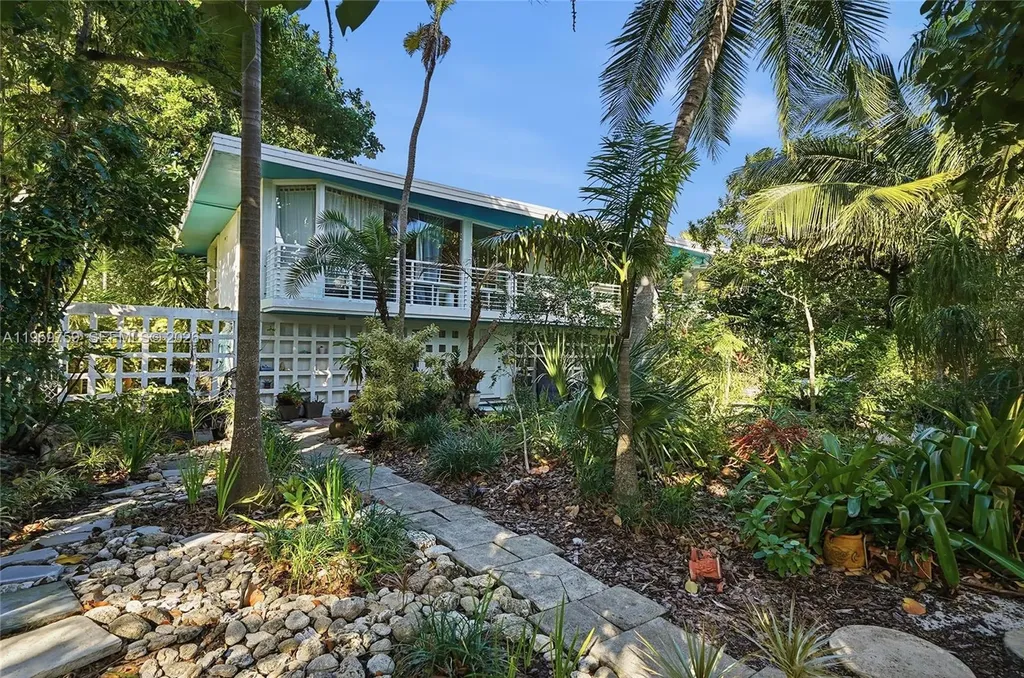 1511 S Ocean Drive Fort Lauderdale FL 33316