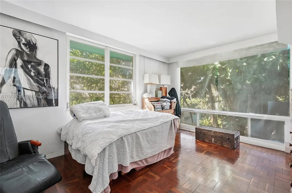 1511 S Ocean Drive Fort Lauderdale FL 33316