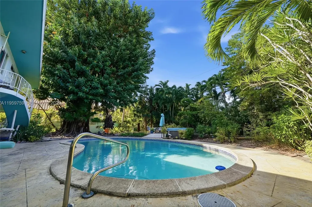 1511 S Ocean Drive Fort Lauderdale FL 33316