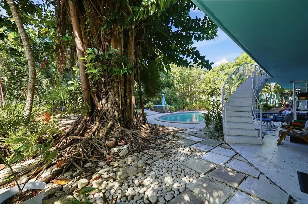 1511 S Ocean Drive Fort Lauderdale FL 33316