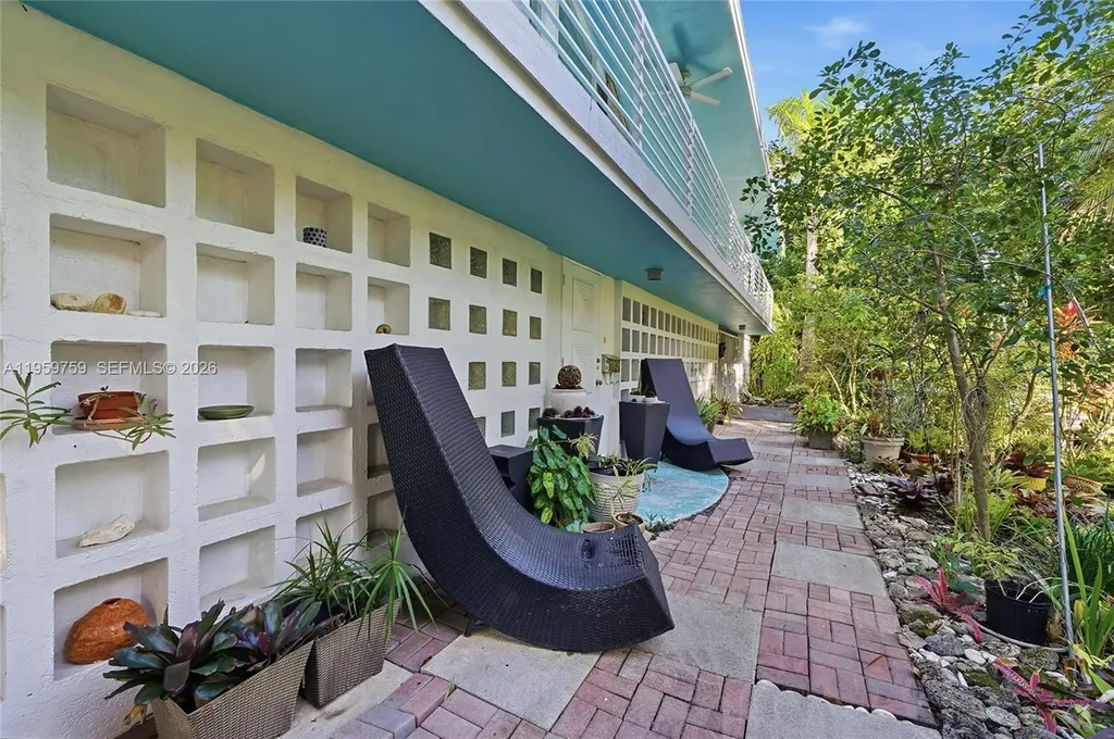 1511 S Ocean Drive Fort Lauderdale FL 33316