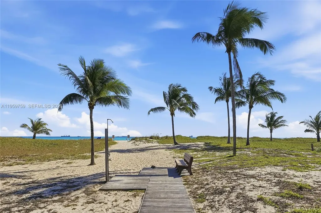 1511 S Ocean Drive Fort Lauderdale FL 33316