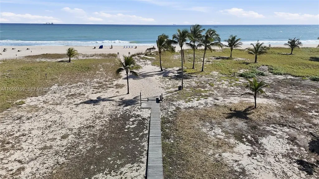 1511 S Ocean Drive Fort Lauderdale FL 33316