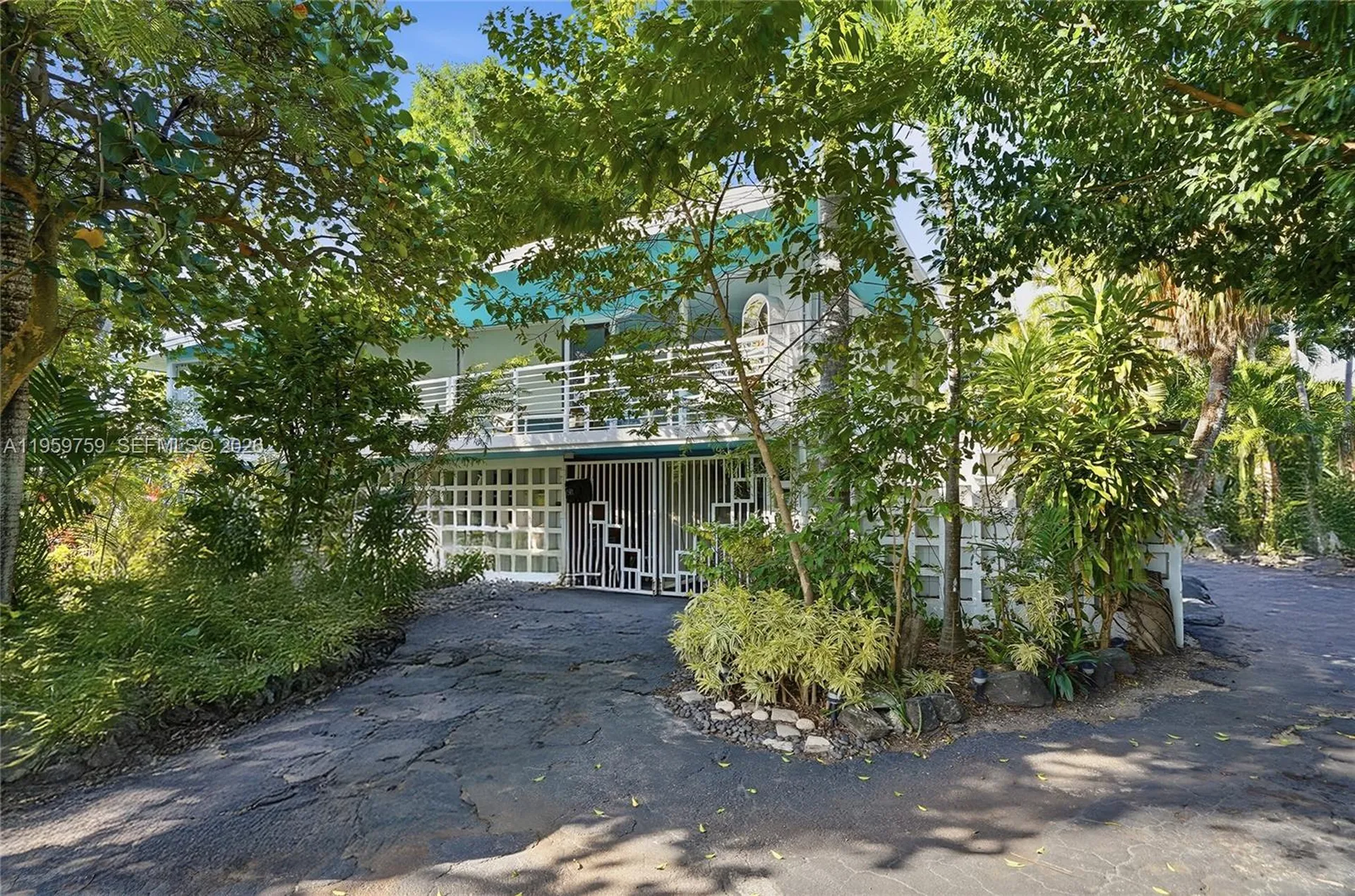 1511 S Ocean Drive Fort Lauderdale FL 33316