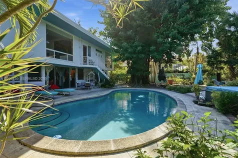 1511 S Ocean Drive Fort Lauderdale FL 33316
