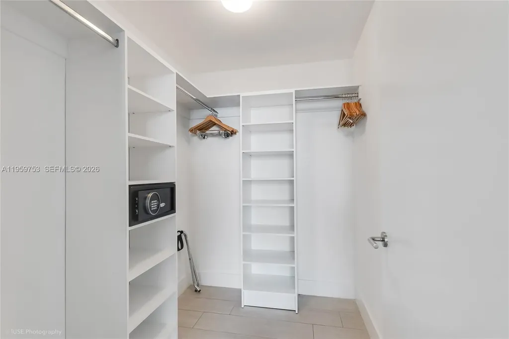 4010 S Ocean Drive Hollywood FL 33019