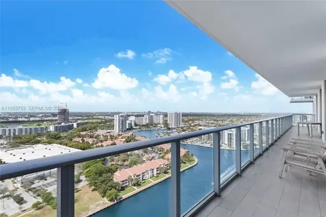 4010 S Ocean Drive Hollywood FL 33019