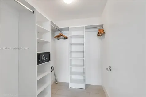 4010 S Ocean Drive Hollywood FL 33019