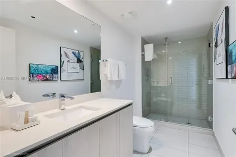 4010 S Ocean Drive Hollywood FL 33019