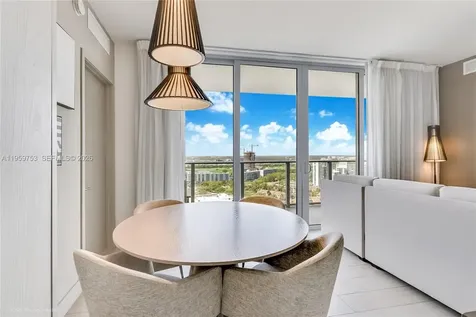 4010 S Ocean Drive Hollywood FL 33019
