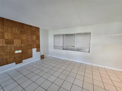 1711 NW 46th Avenue Lauderhill FL 33313