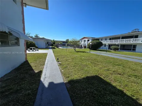 1711 NW 46th Avenue Lauderhill FL 33313