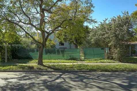 1728 Lenox Avenue Miami Beach FL 33139