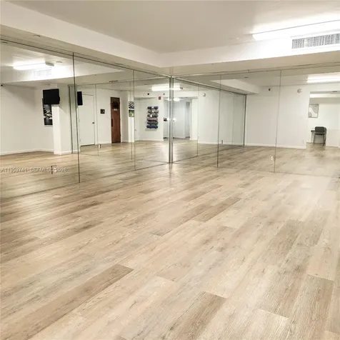 18181 NE 31st Court Aventura FL 33160