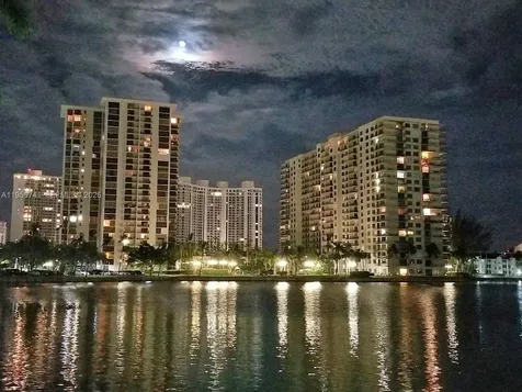 18181 NE 31st Court Aventura FL 33160