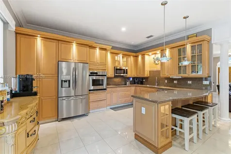 2570 SE 4th Place Homestead FL 33033