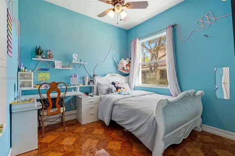 2570 SE 4th Place Homestead FL 33033