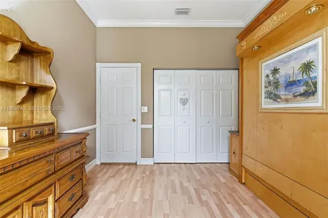 2570 SE 4th Place Homestead FL 33033