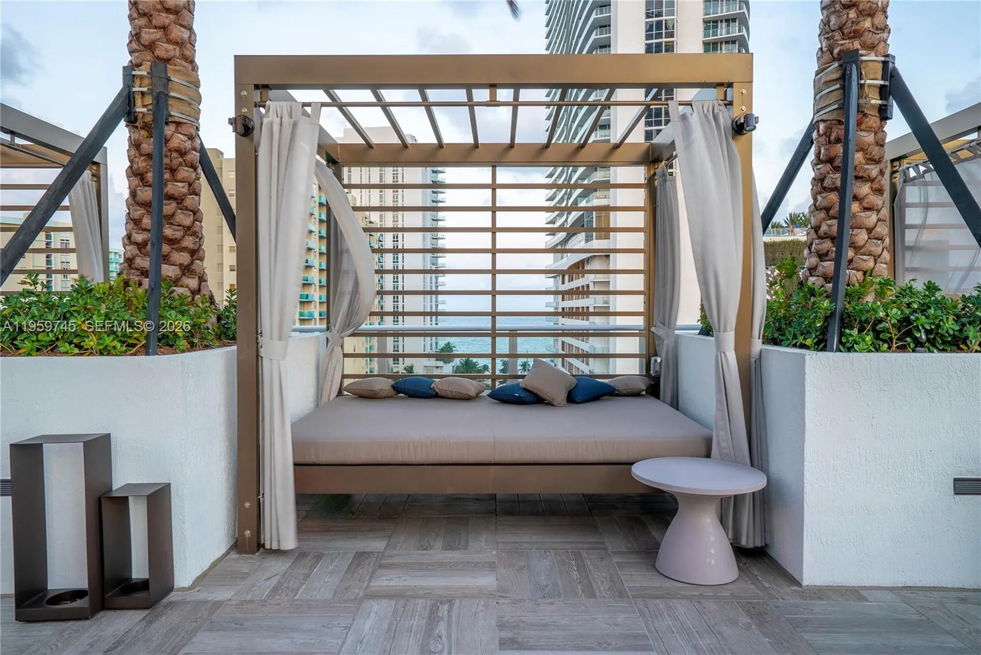 4010 S Ocean Drive Hollywood FL 33019