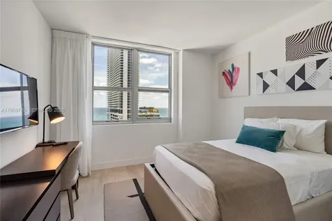 4010 S Ocean Drive Hollywood FL 33019
