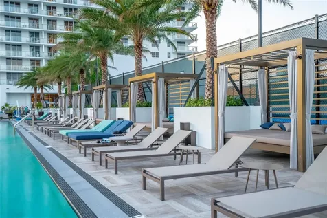 4010 S Ocean Drive Hollywood FL 33019