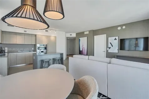 4010 S Ocean Drive Hollywood FL 33019