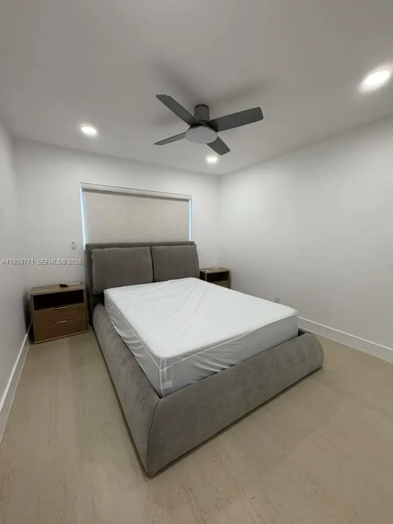5300 Washington Street Hollywood FL 33021