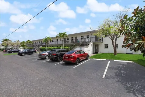 550 NE 20th Street Wilton Manors FL 33305